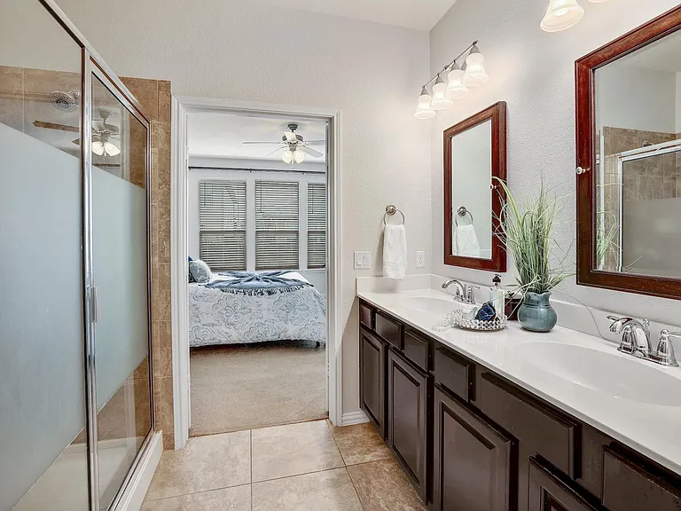 16021 Travesia Way — Photo 15