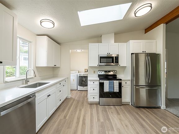 5th image of 7701 Hardeson Road #52C