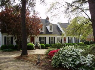 2070 Rivershore Rd, Elizabeth City, NC 27909