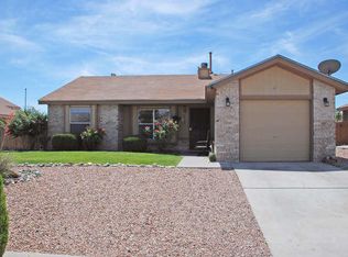 616 Tanager Dr SW, Albuquerque, NM 87121