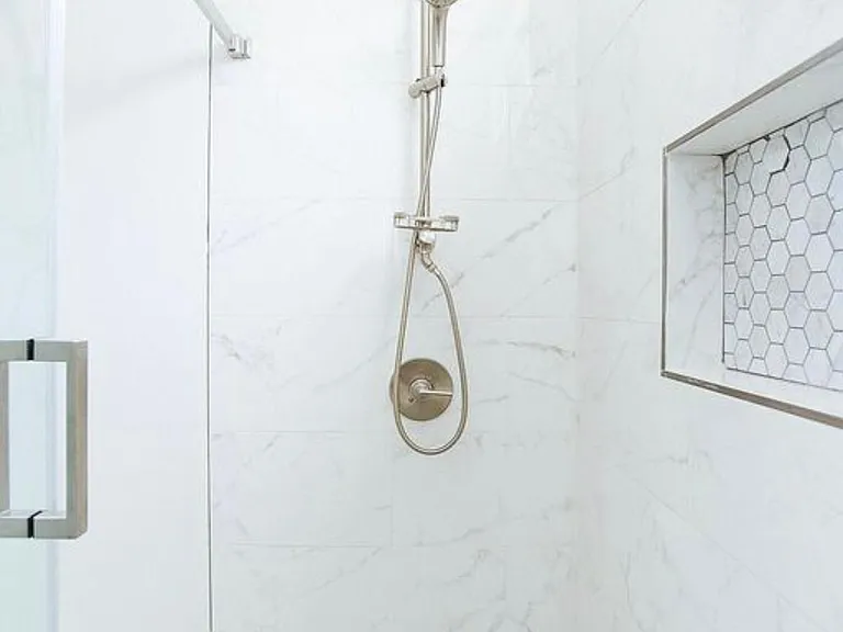 428 N Orange Grove Ave #1 — Photo 8