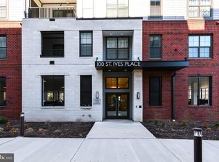 100 Saint Ives Pl APT 301, Oxon Hill, MD