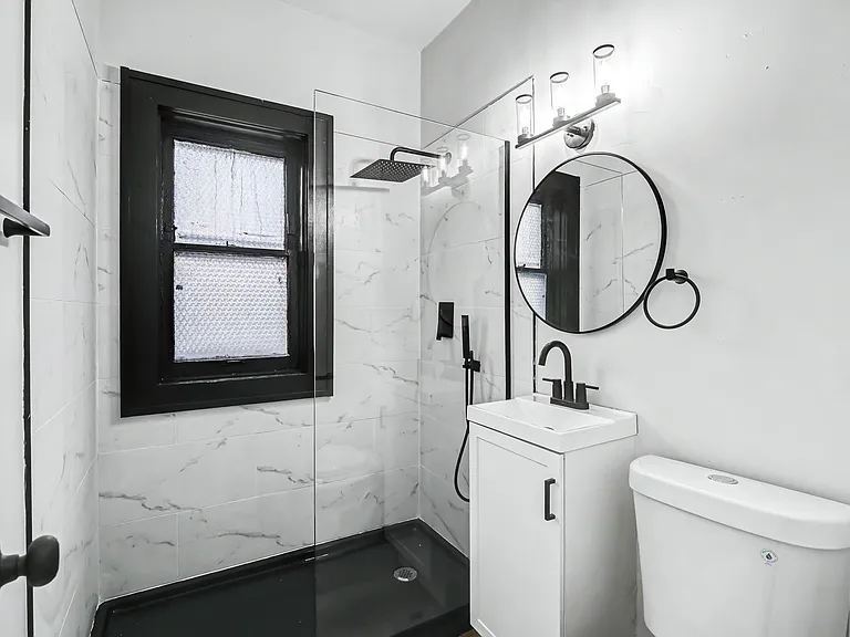 2373 Euclid Heights Blvd #106 — Photo 21