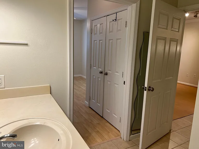 12905 Centre Park Cir #101 — Photo 21