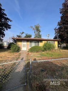 495 S 2 E, Mountain Home, ID, 83647