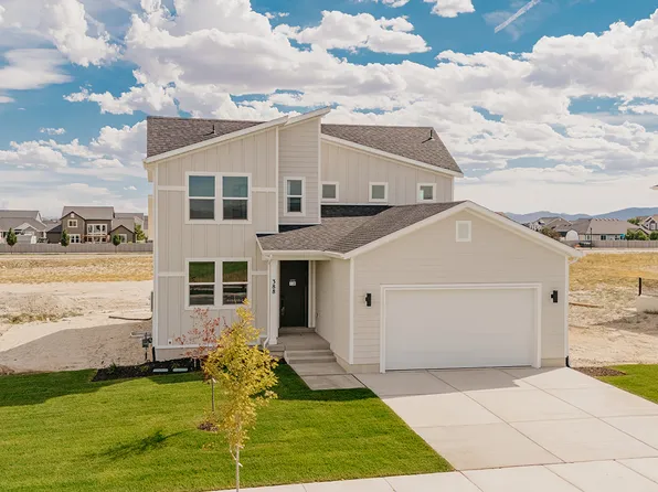 388 E Clear Granite Way, Eagle Mountain, UT 84005