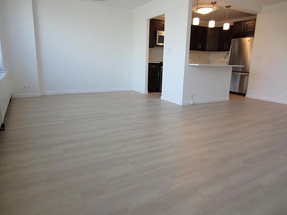 4th image of 3550 N Lake Shore Dr APT 2603