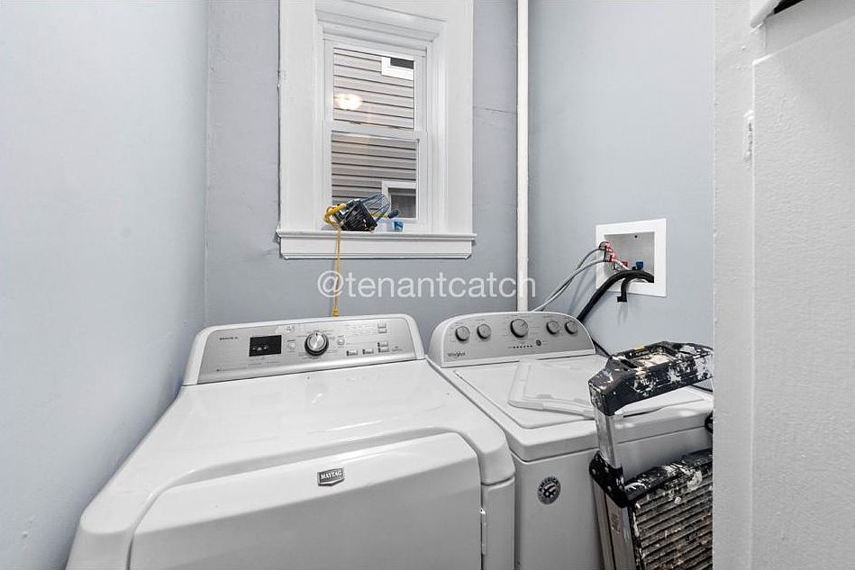 1st image of 66 Leslie St