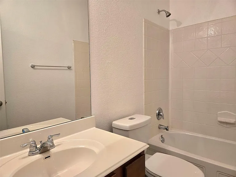 520 Brown Juniper Way — Photo 16