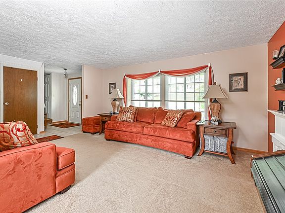 5th image of 3511 Sunnyvale Dr