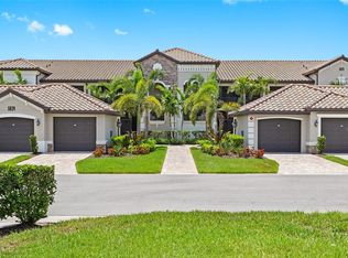 5624 Palmer Cir #202, Bradenton, FL 34211