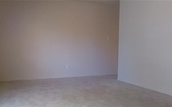 5th image of 1801 Valley Glen Ct