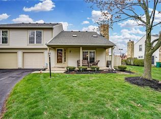 1040 Foxshire Pl, Dayton, OH 45458