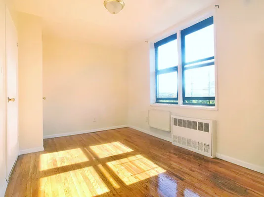 Rented by Bohemia Realty Group | media 10