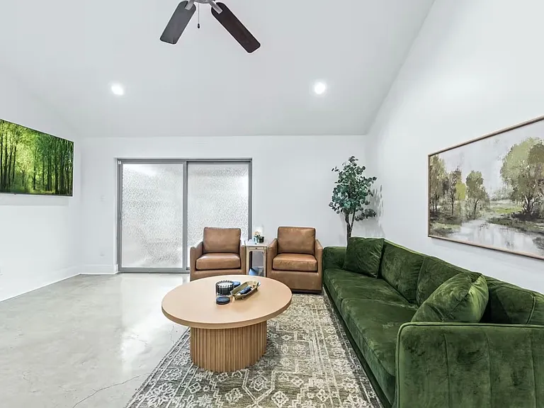 113A Oak Plains Aly — Photo 6