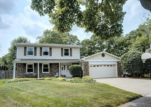 1st image of 1935 Driftwood Ct