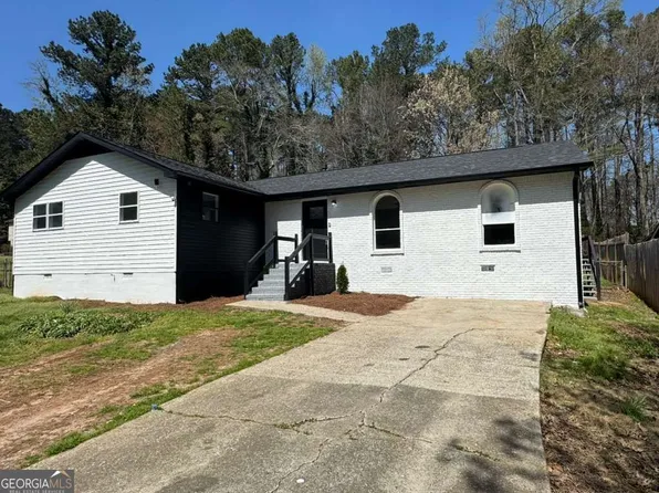 96 Sedgefield Dr, Jonesboro, GA 30236