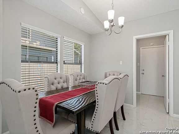 5th image of 6739 Hickory Springs Dr