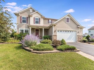 24306 W Cedar Creek Ln, Plainfield, IL 60586