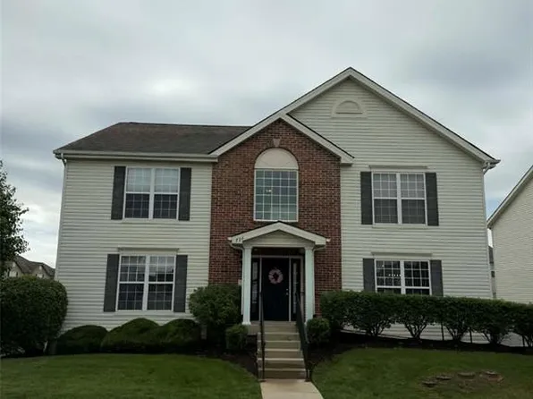 724 Harbor Woods Dr Unit B, Fairview Heights, IL 62208