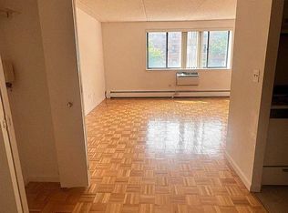 9934 67th Rd APT 4, Forest Hills, NY 11375