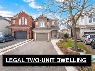34 Bramoak Cres, Brampton, ON L7A 1T6