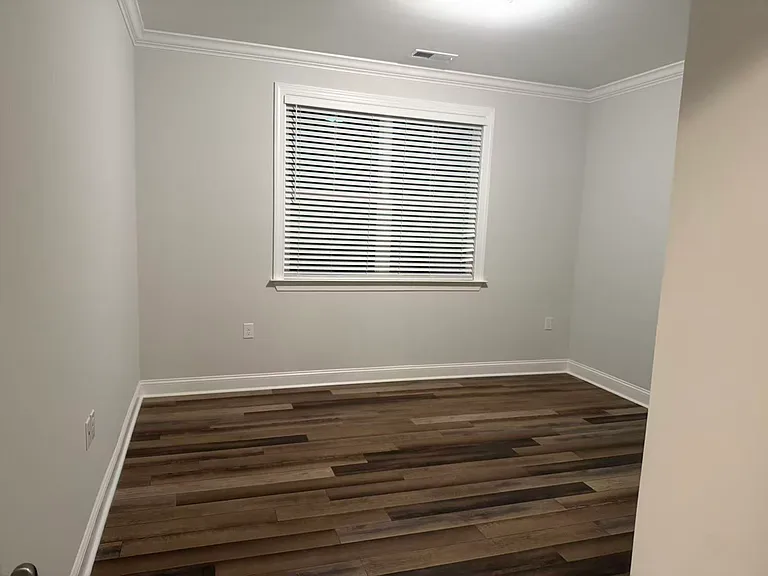 328 Jorpaul Dr — Photo 7