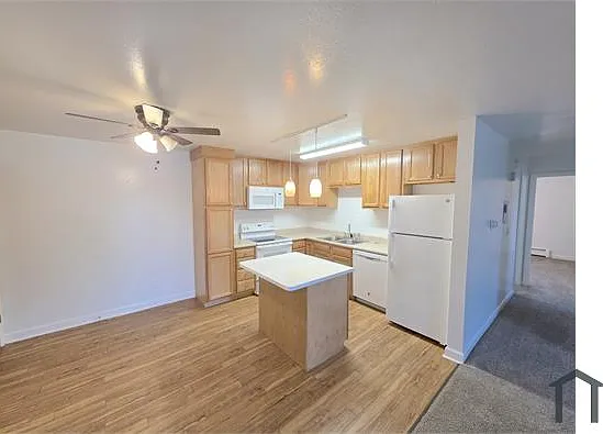 1375 Everett Ct #308 — Photo 1