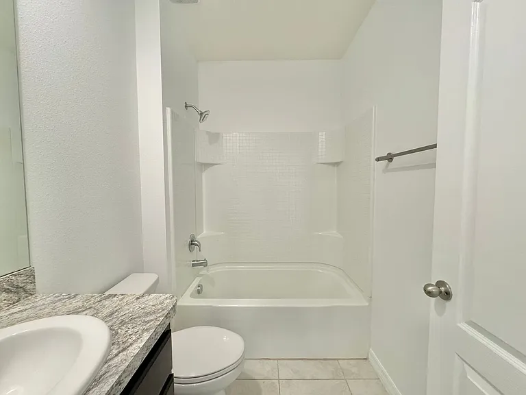 177 Sofia Ln — Photo 28