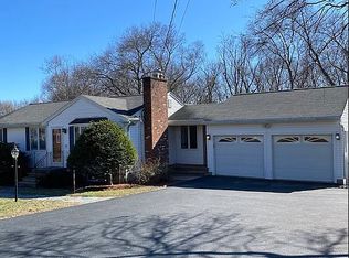 41 Beaverbrook Rd, Burlington, MA 01803