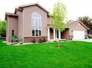 1449 Erickson Dr, Hastings, MN 55033