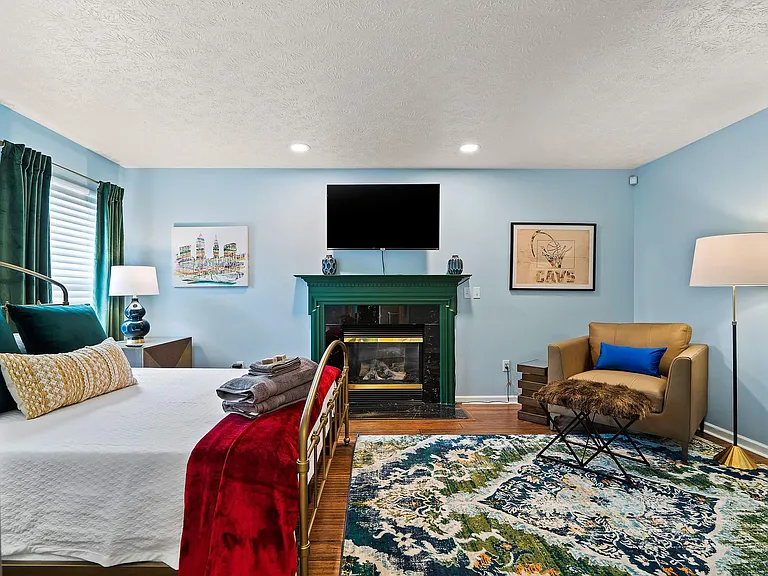 Bedroom