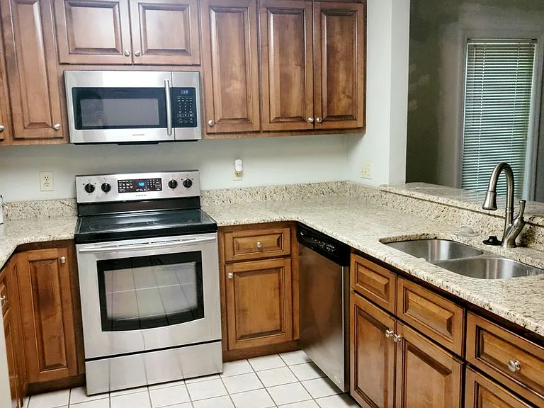 1221 Tidewater Dr #313 — Photo 3
