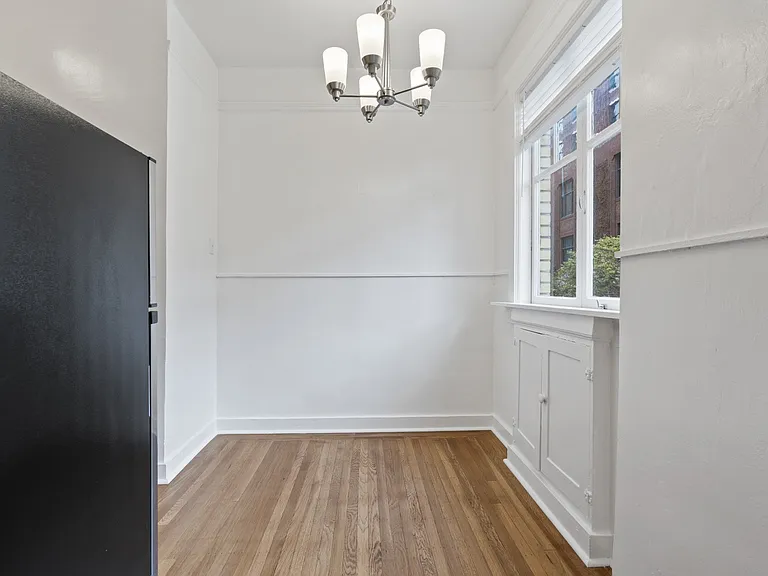 The Langham Apartments — Photo 29