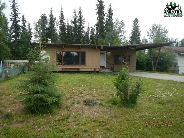319 Dunbar Ave, Fairbanks, AK 99701