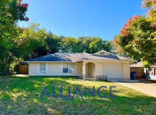 546 Lancaster Ave, Orange City, FL 32763