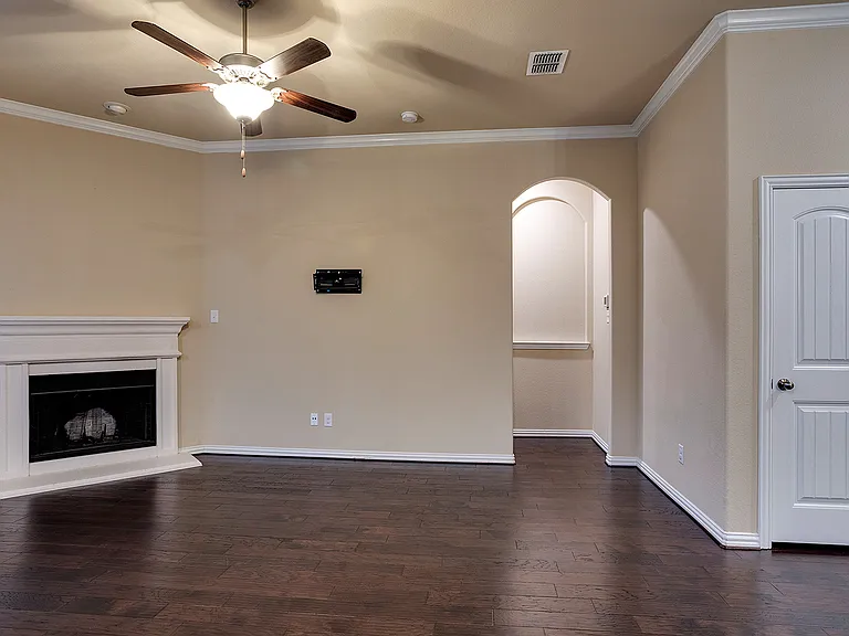 16613 Stillhouse Hollow Ct — Photo 8