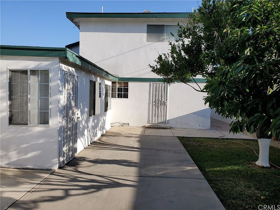 1st image of 18071 Beneta Way