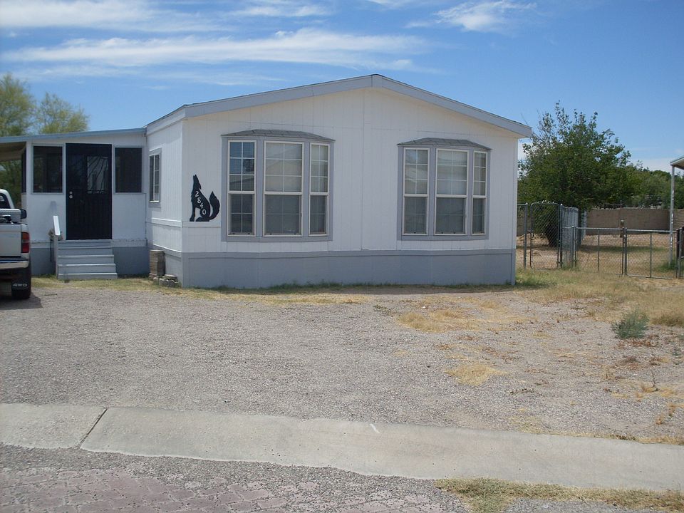 1st image of 2840 W Regina Pl