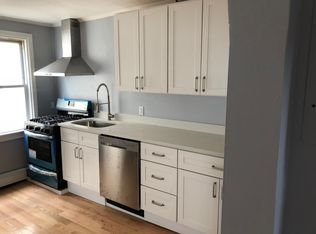 126 Knight St APT 4, Providence, RI 02909