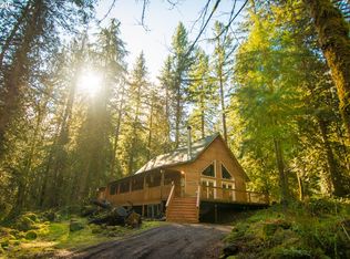 24756 E Tiger Lily Dr, Rhododendron, OR 97049