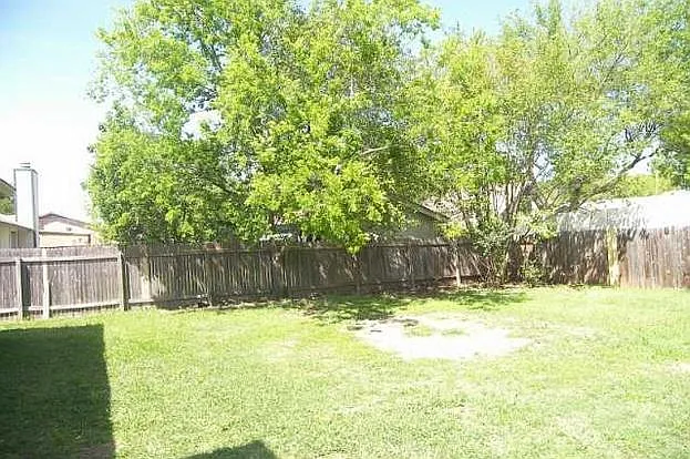 11305 Blackmoor Dr — Photo 17