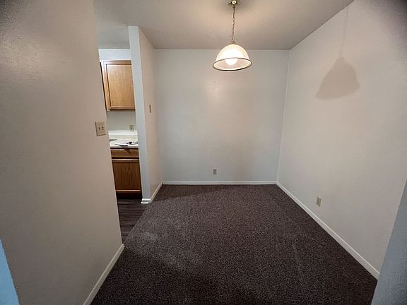4th image of 3121 University Dr #H4