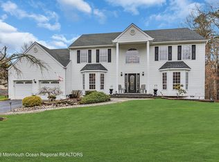 608 Winterberry Blvd, Jackson, NJ