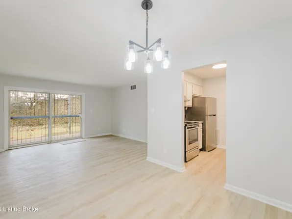 802 Highwood Dr, Louisville, KY 40206