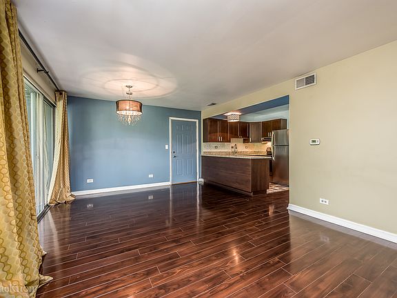 3rd image of 5533 E Lake Dr APT A