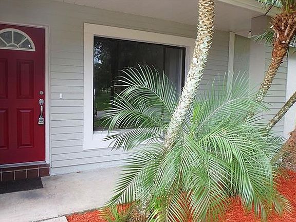 2nd image of 1106 Robin Dr