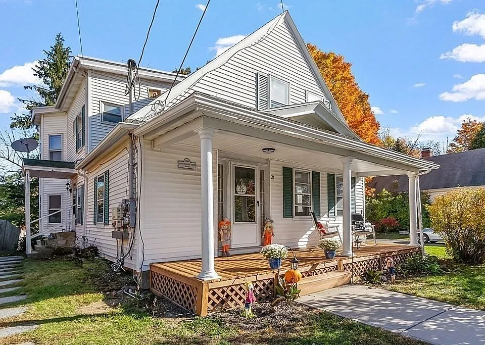 21 Elliott St #2