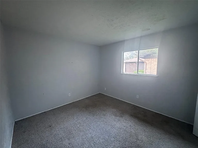 3807 Cypressdale Dr — Photo 9