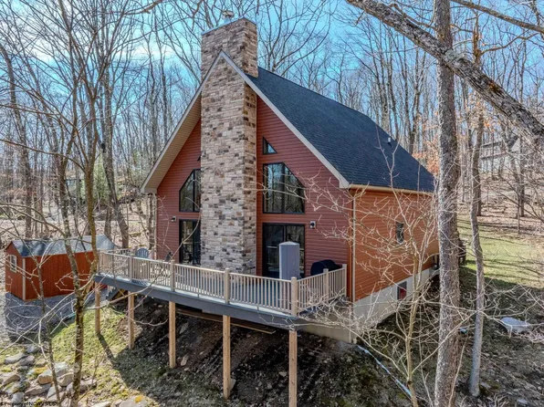 62 Oak Dr, Terra Alta, WV 26764
